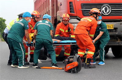 永丰沛县道路救援